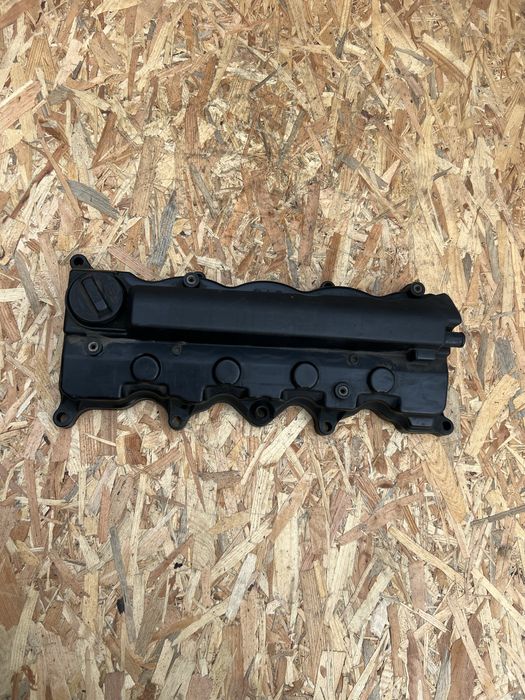 Кришка клапанна 1.8 Honda Civic 4D/ 5D 2006-2011 12310RNAA01