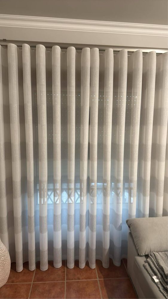 Cortinados casa e calhas