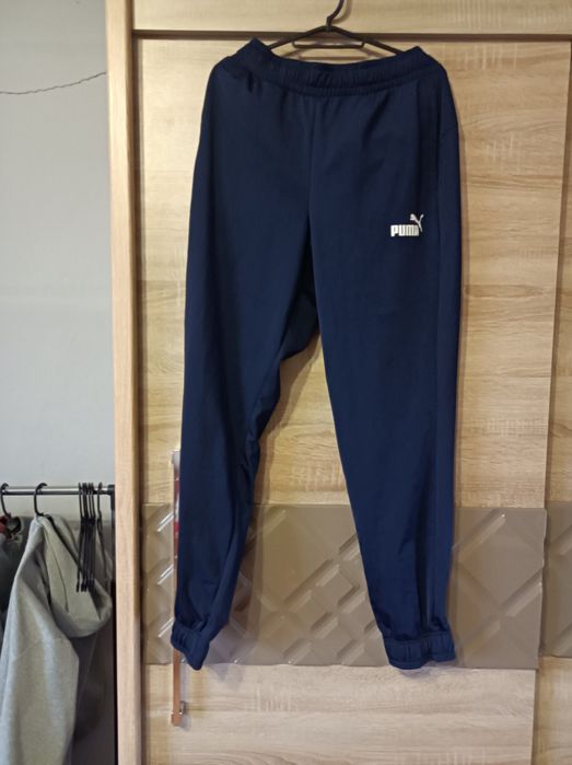 Nowe spodnie Puma