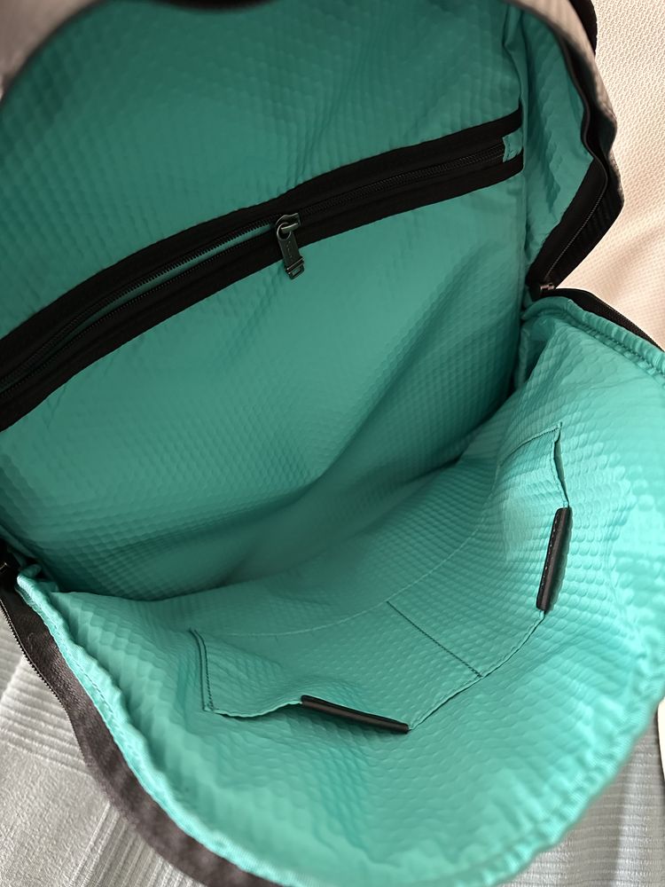 Tumi Mochila Mercedes F1 Team