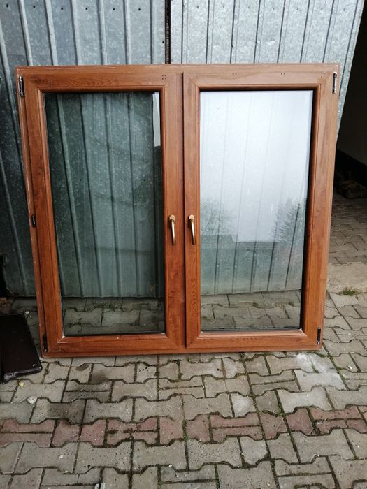 Okna plastikowe zł. dąb i białe