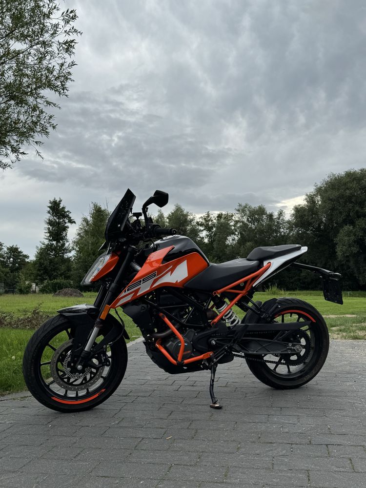Motocykl KTM Duke 125