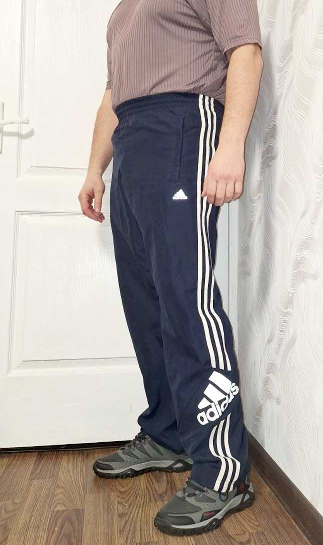 Спортивные штаны adidas original тёмно синие размер 48-50