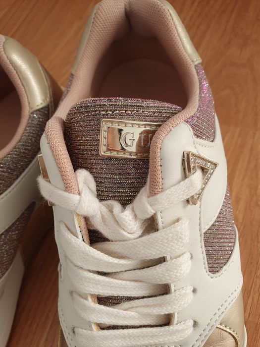 Ténis guess 36 como novos