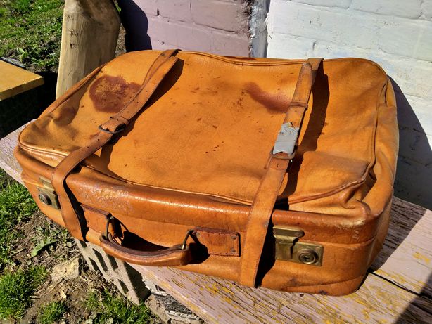 Stara torba podróżna