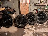 Продам шини laufenn i fit ice 185/65 R15 на дисках(до Renault logan)
