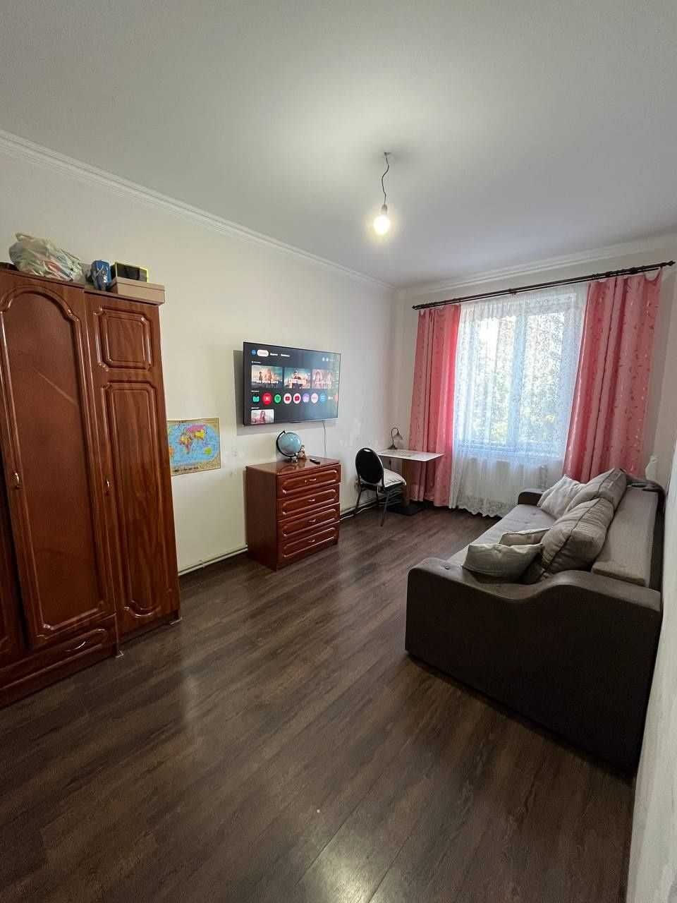 СМАКОЛИК В ЦЕНТРІ Хмельницького . 3к ,Хороший житловий стан ID: 39541