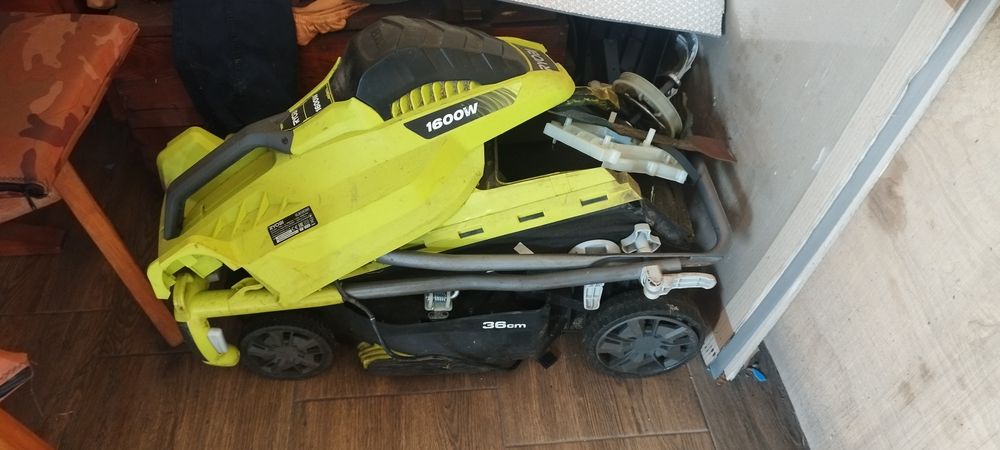 Kosiarka elektryczna na części