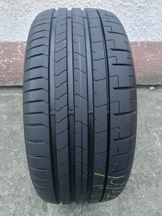 1szt Pirelli P Zero PZ4 235/40/19 96Y HN 7mm 2024rok