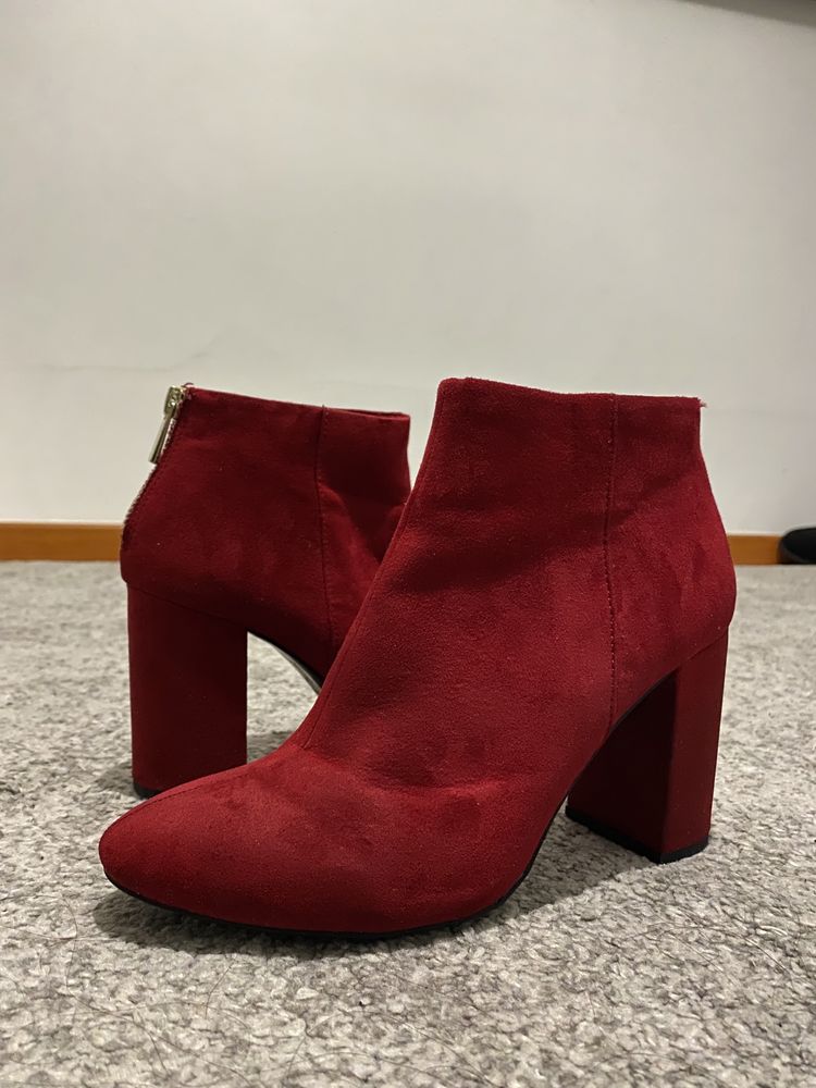 Bota Ankle Pull and Bear (Número 38)
