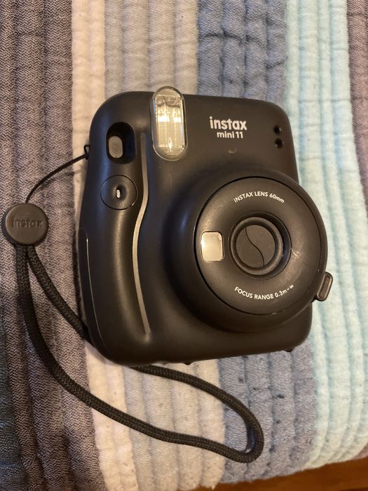 Instax Mini 11  preta