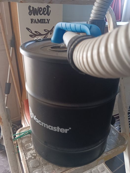 Reservatório (aspirador) cinzas