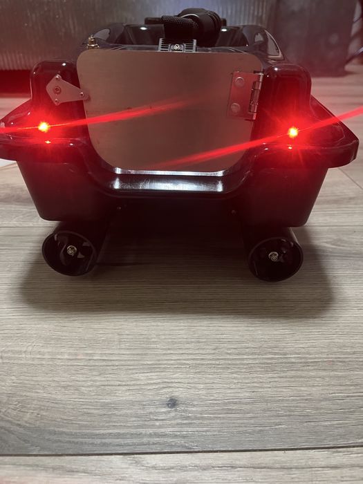 Lodka zanetowa karpiowa BOATMAN Actor V2 ECHOSONDA