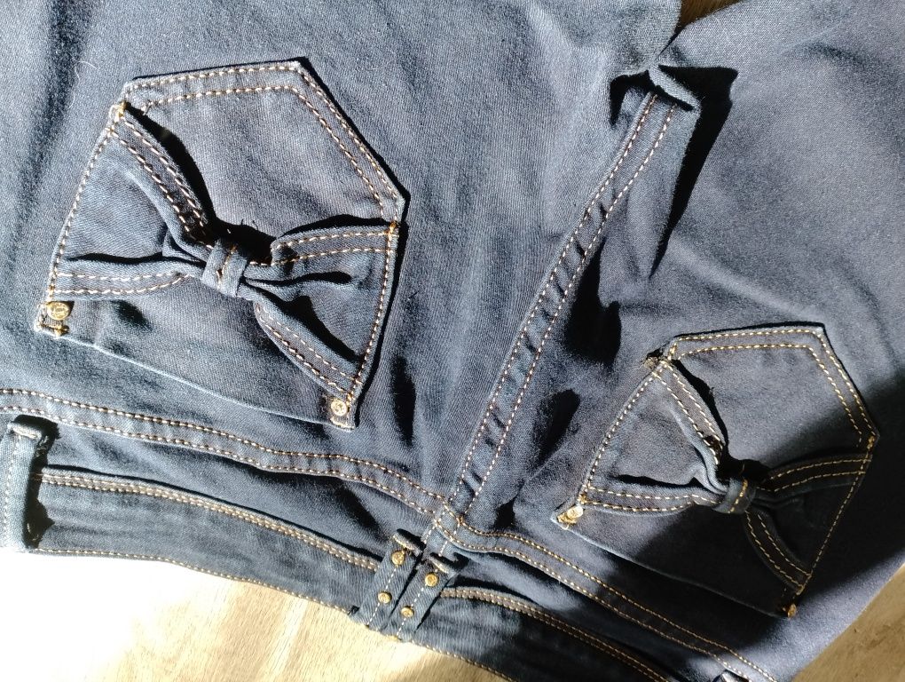 Spodnie jeansowe z elastanem 42