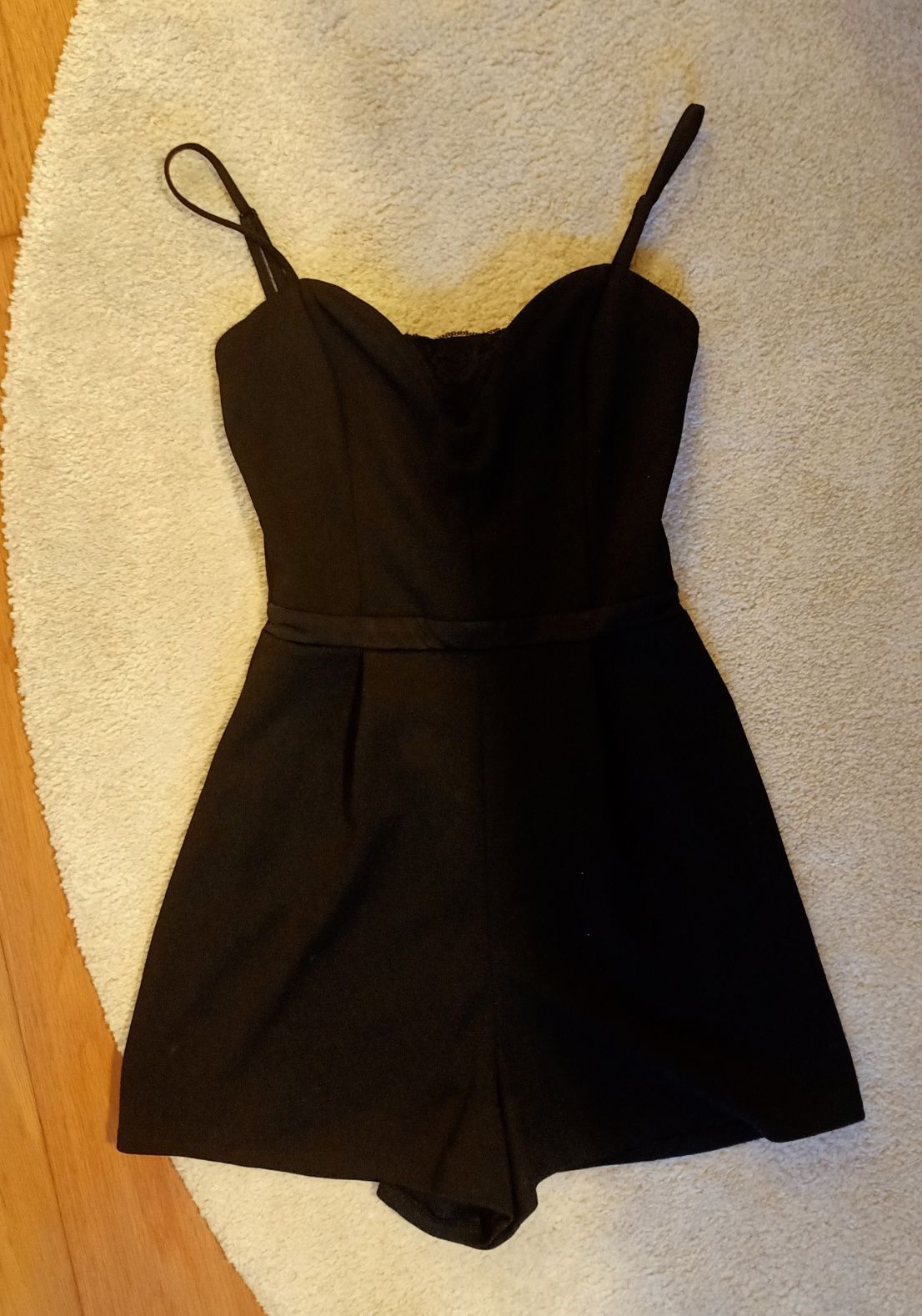 Macacão preto bershka