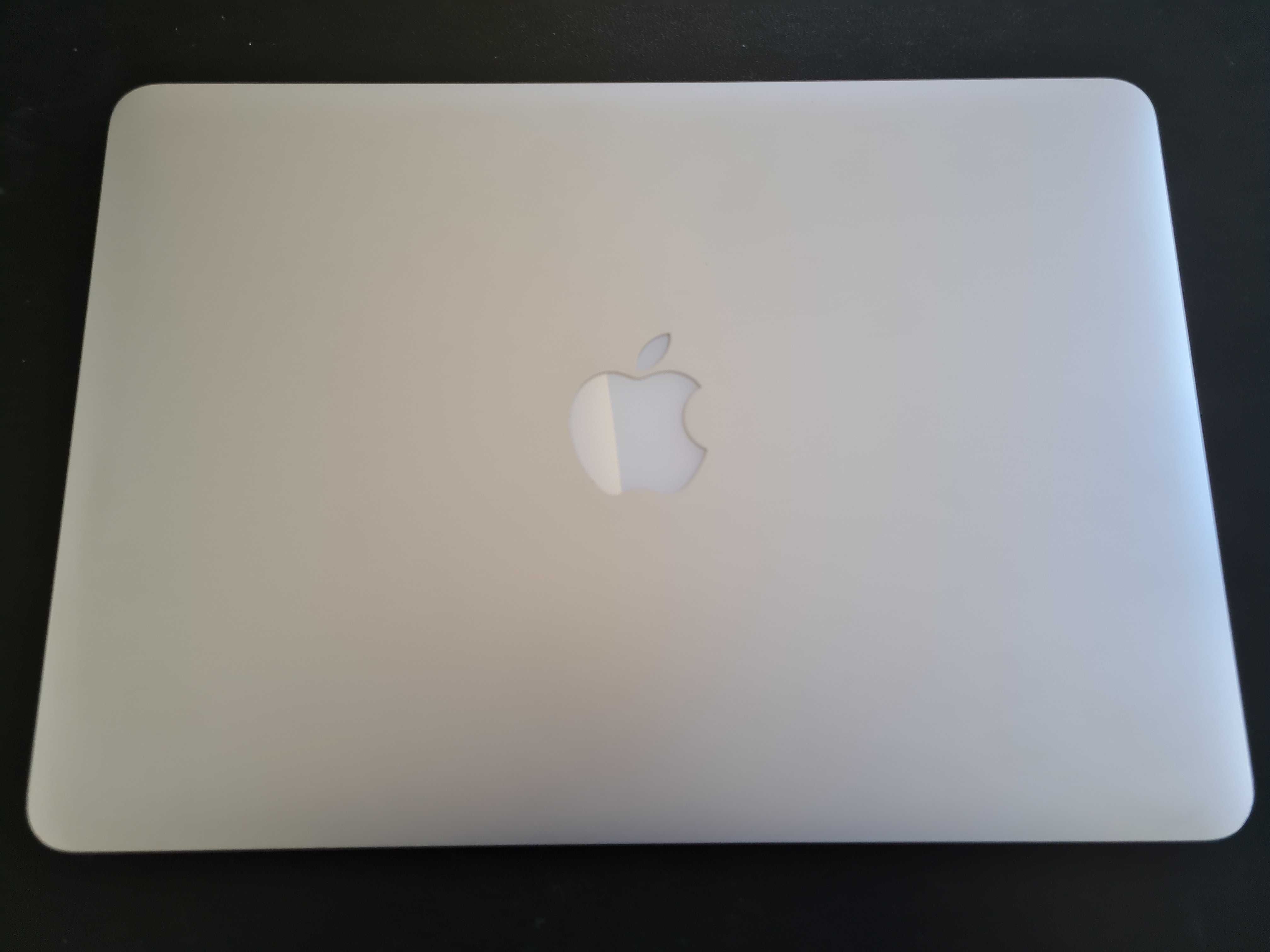 Macbook Pro 13' 2015 8Gb 128Gb
