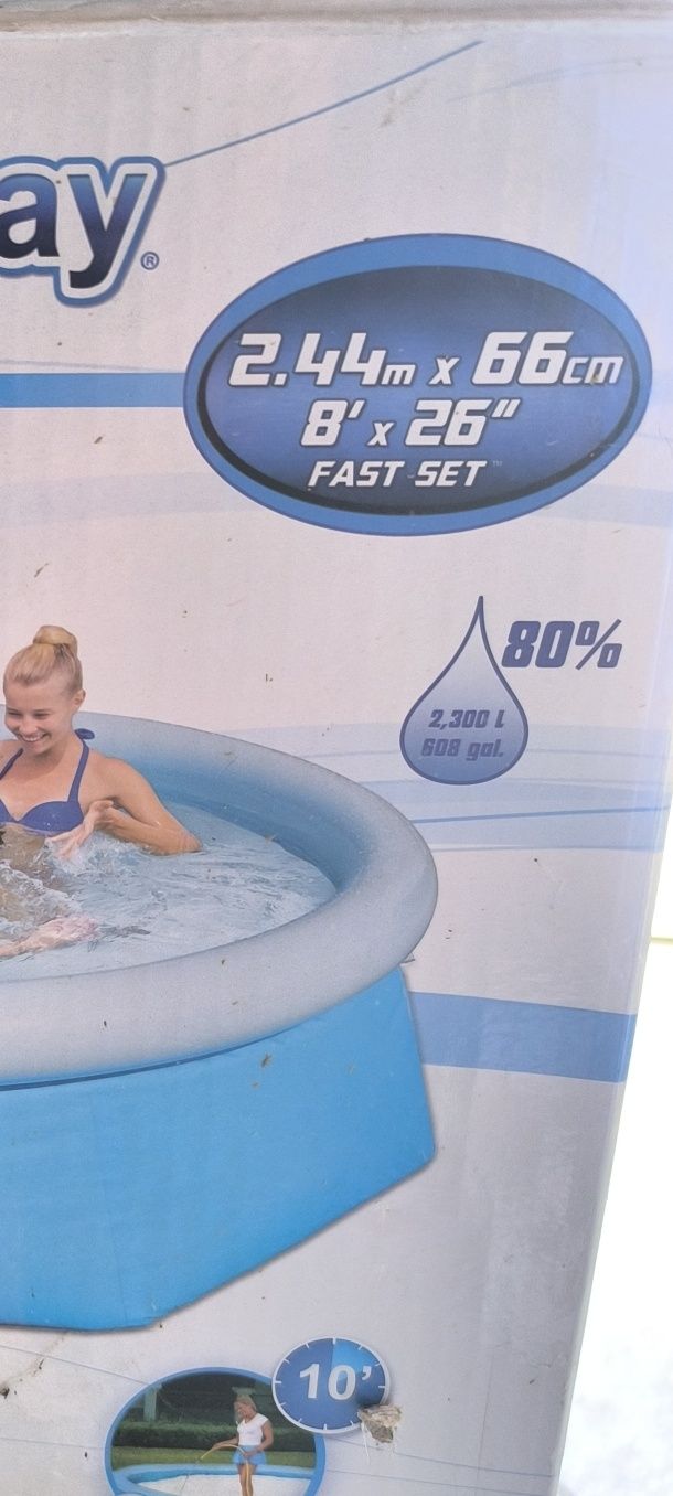 Продам басейн Bestway 2,3тони б.у.