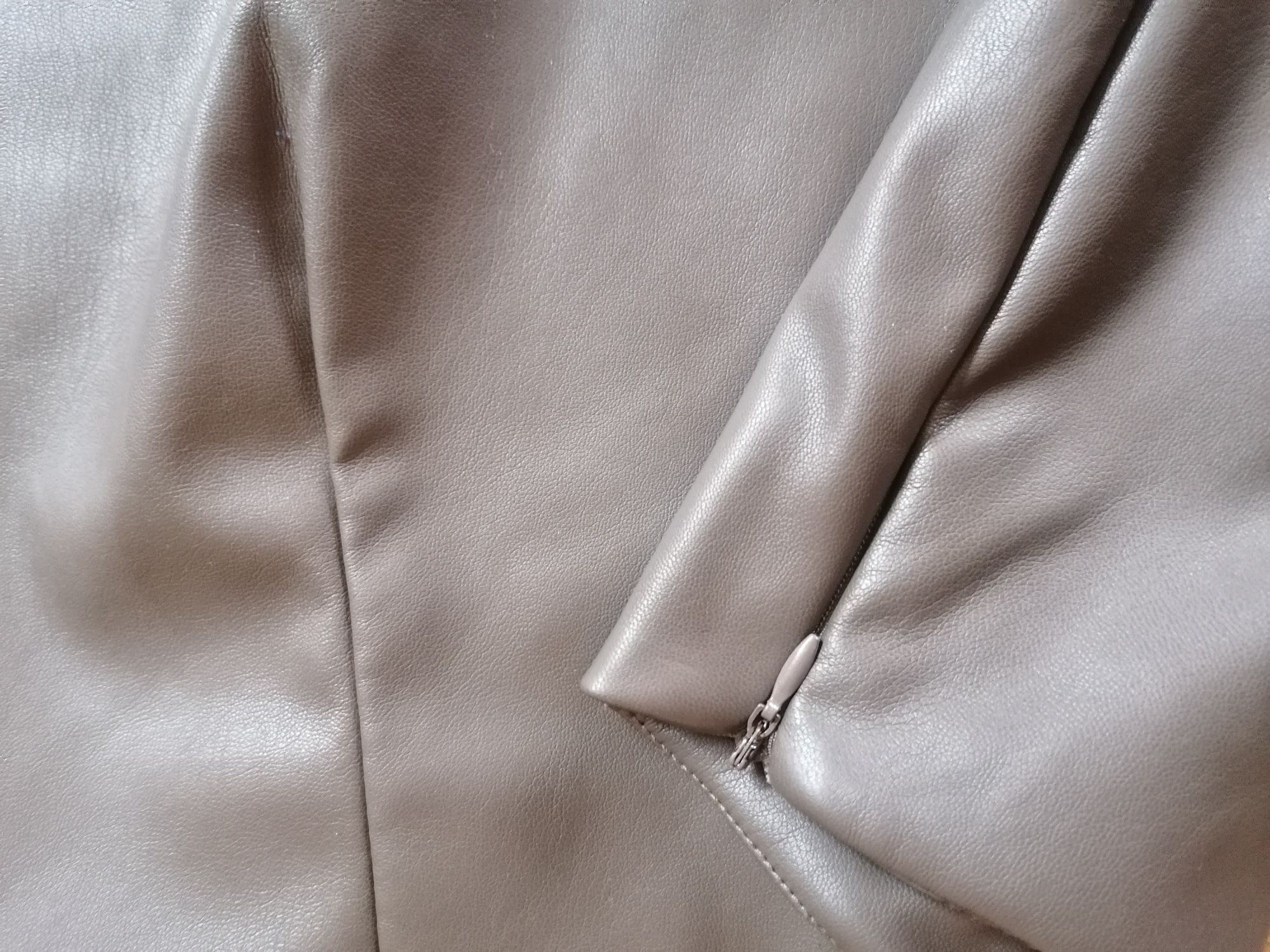 Spódnica Primark, ze skóry ekologicznej roz. 36