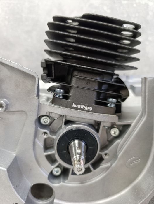 двигун до бензопил