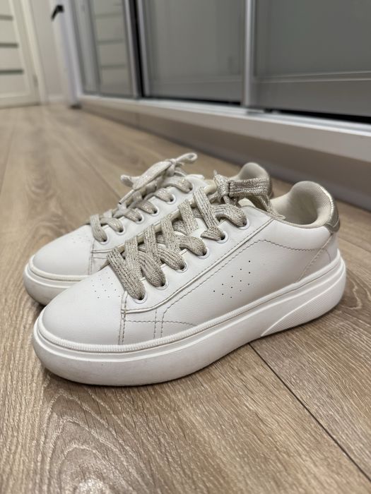 Кеди,кросівки zara