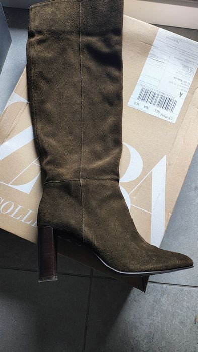 Kozaki zamszowe Zara