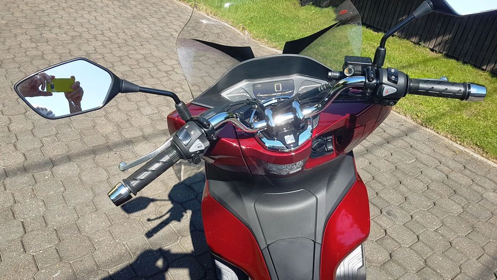 Honda PCX Salon PL -1.500km+kufer  Jak NOWY Zamiana