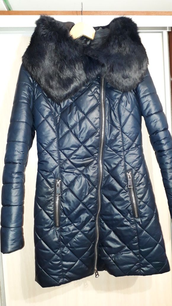 Куртка, курточка пальто,зима зимова.