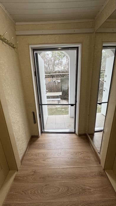 Оренда 1/2 будинку в Ірпені. 2кімнати, 7 соток