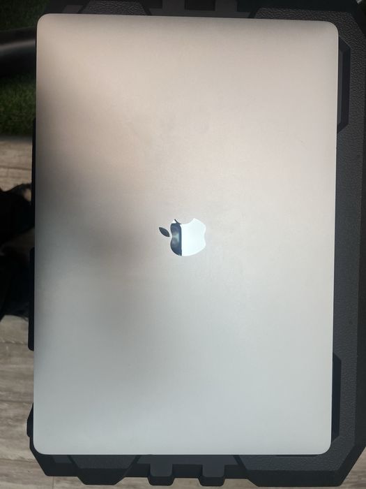 Macbook Pro 16 2019(2020) i7 • 16Gb • 512Gb •  Макбук