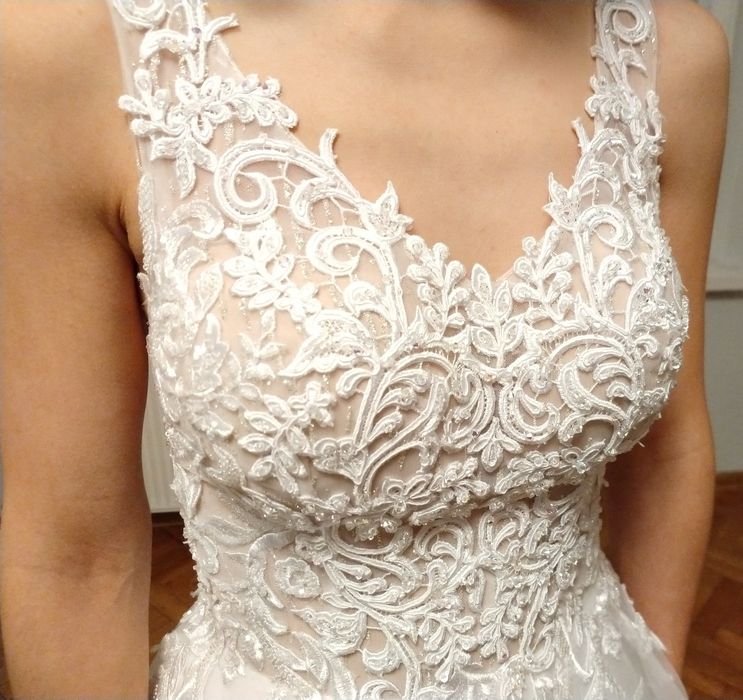 Suknia ślubna MELODY biała