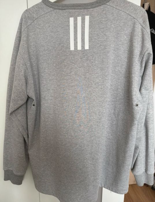 Szara bluza adidas