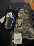 Caneleiras Adidas novas M