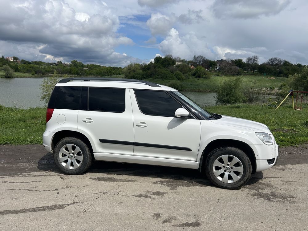Продам Skoda Yeti 1.2