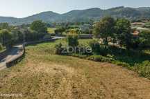Terreno em Dornelas, Amares