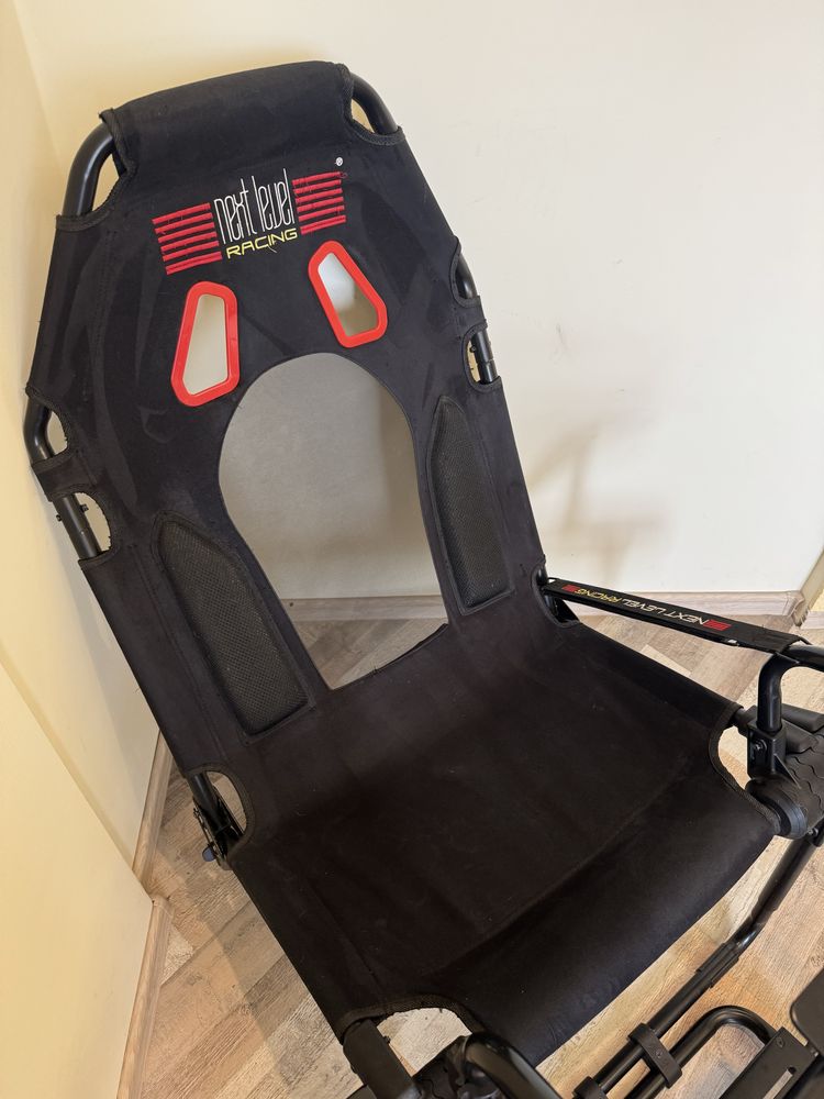 Хороший стан. Next Level Racing GT Lite Cockpit