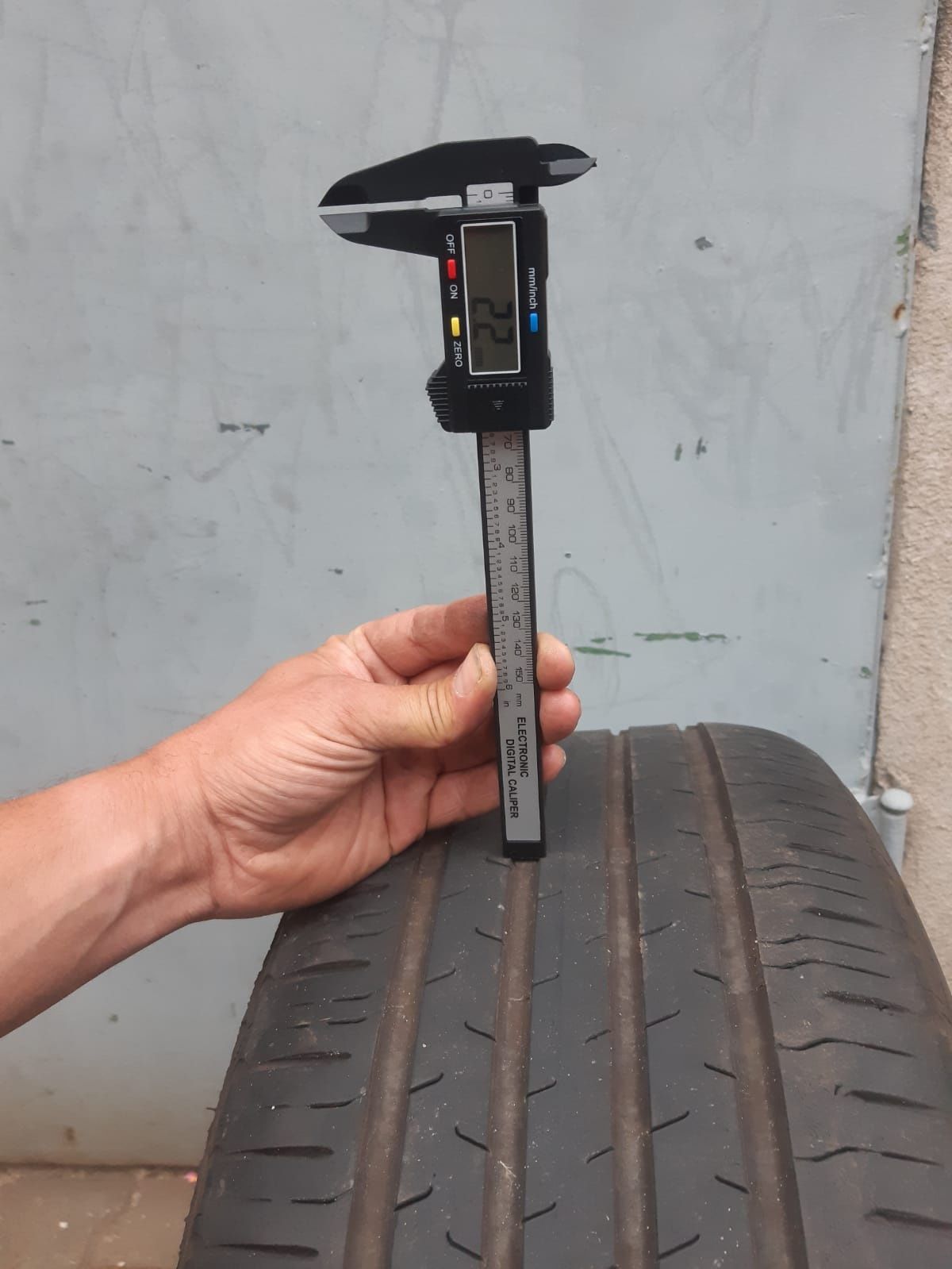 Opony Continental EcoContact 6 235/55R17 XL