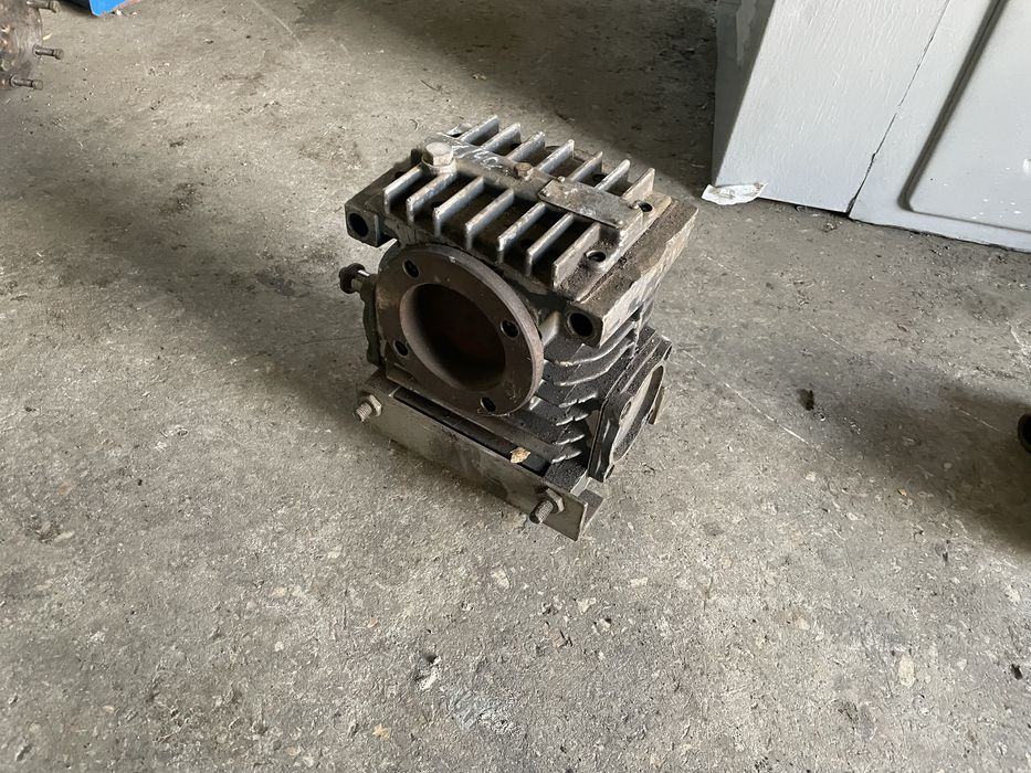 Редуктор 1/40