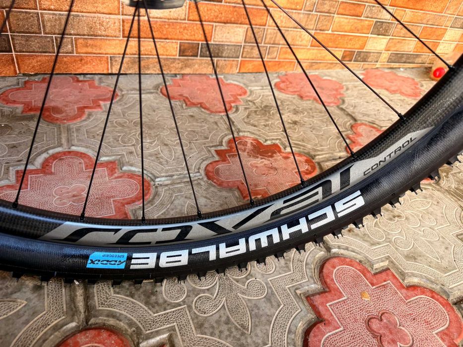 Велосипед SPECIALIZED 29"L" Shimano XTR, FOX 150mm, CARBON Колеса 13Кг