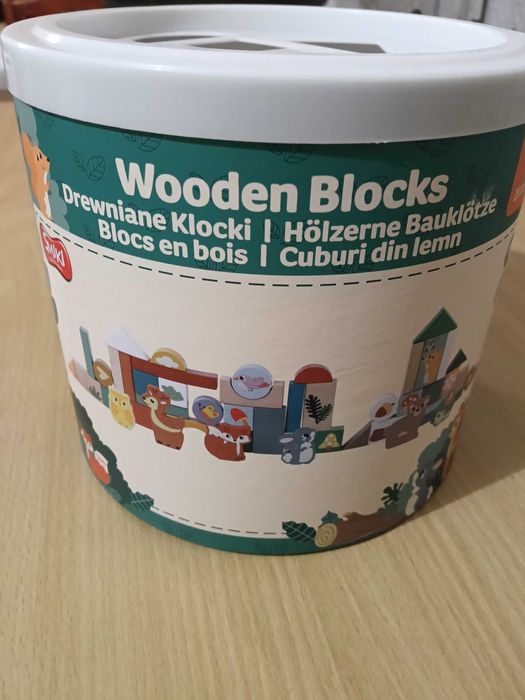 Smiki drewniane klocki zwierzęta.