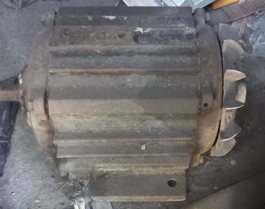 Електро мотор 4.5кв