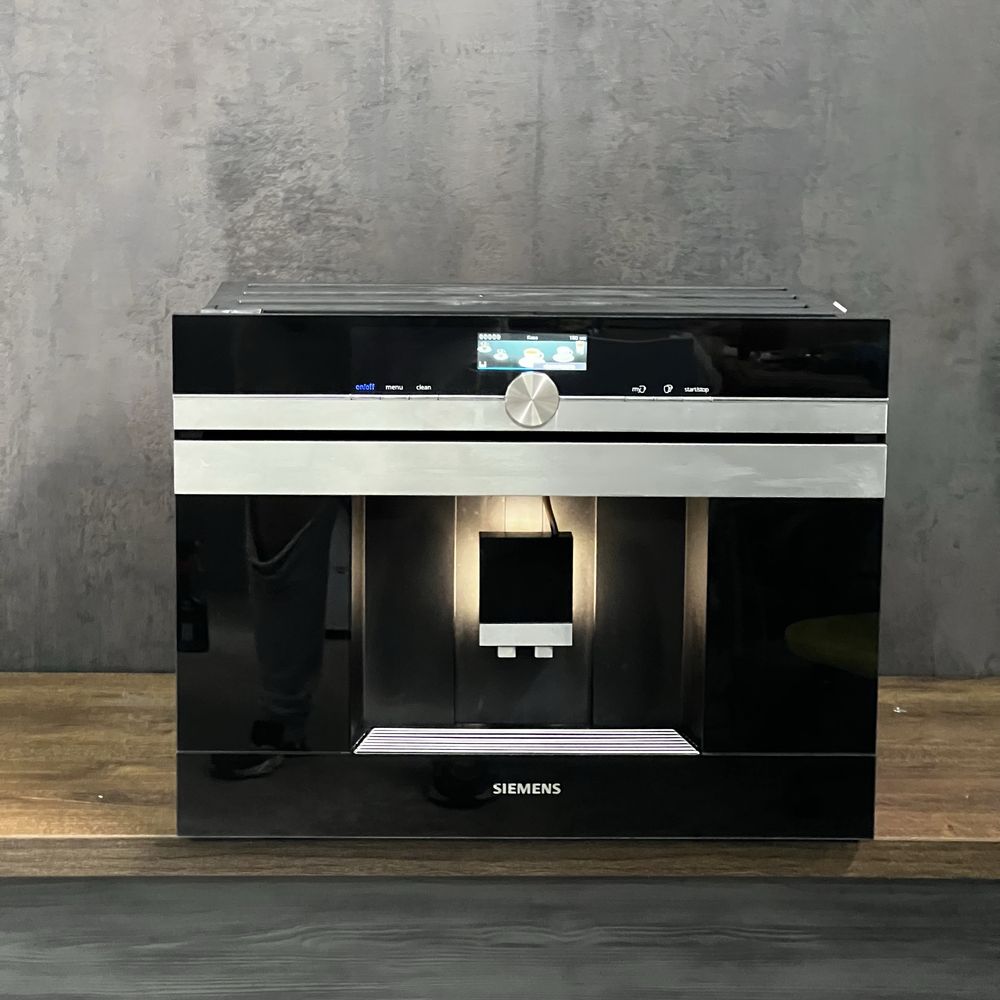 Кофемашина Siemens iQ 700 CT636LES1/03 кавомашина вбудована