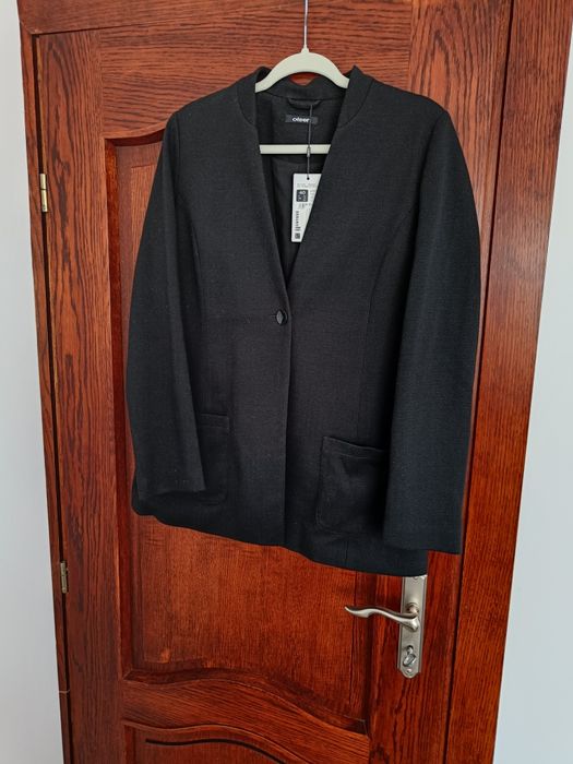 Czarny dzianinowy żakiet firmy Olsen rozmiar 40