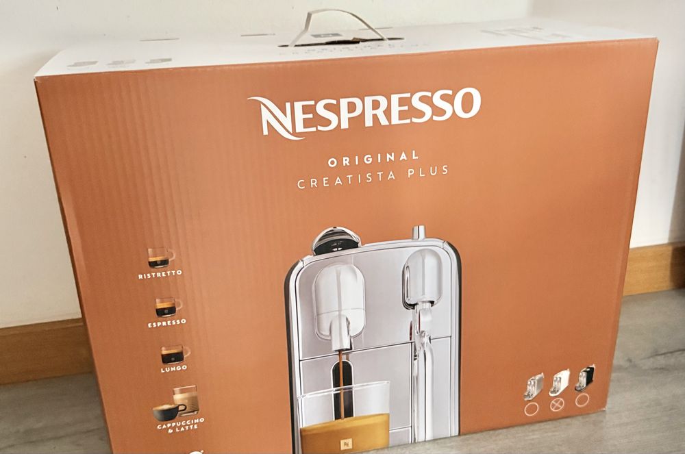 Máquina  de café Nespresso Creatista Plus, cor inox