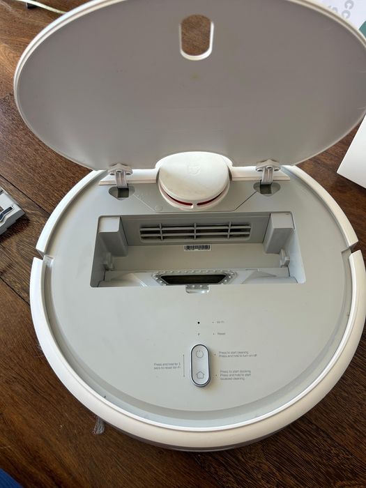 Xiaomi Mi Robot Vacuum
