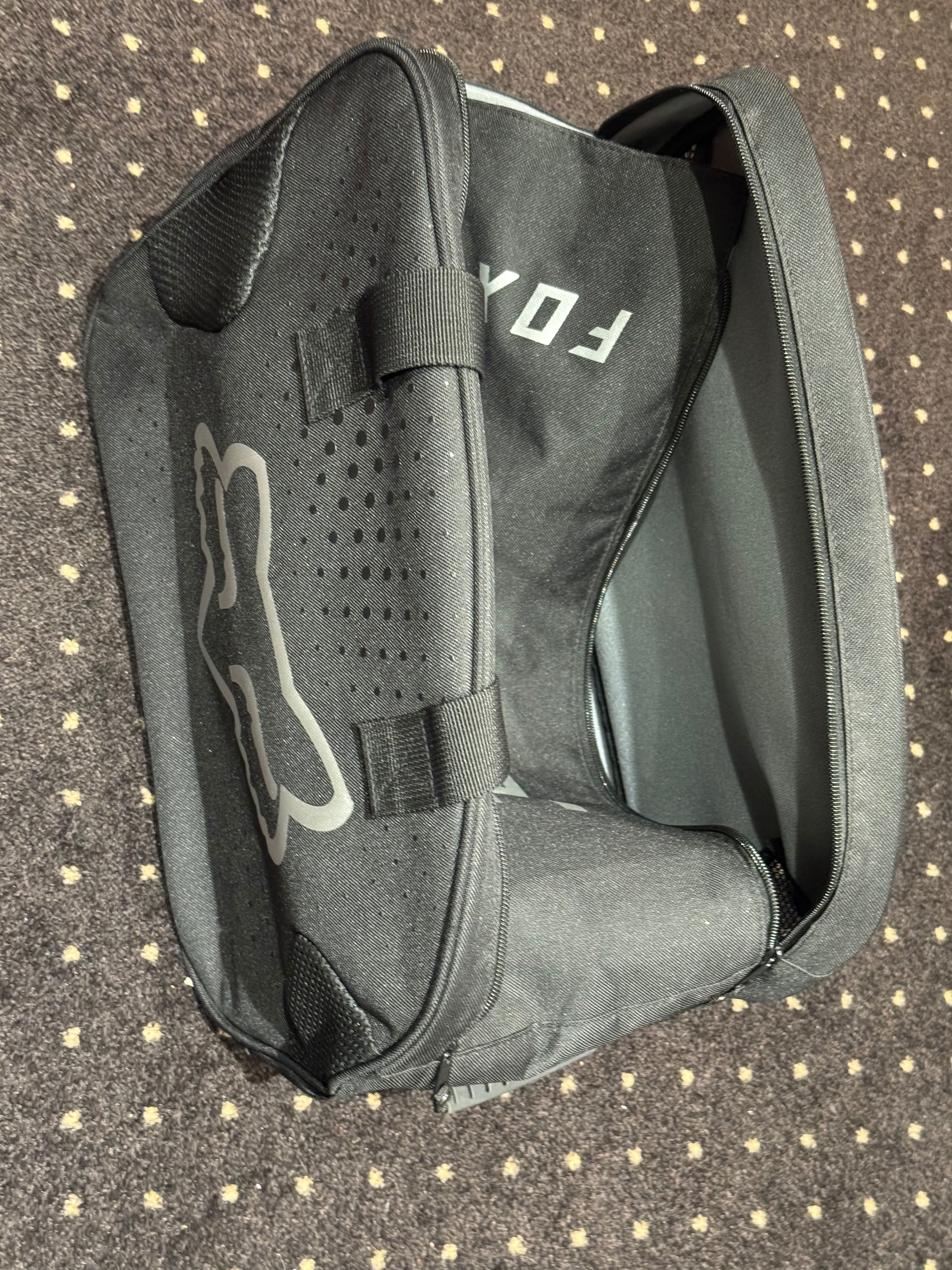 Kask Fox Rampage RPC Pro Carbon MIPS matte carbon