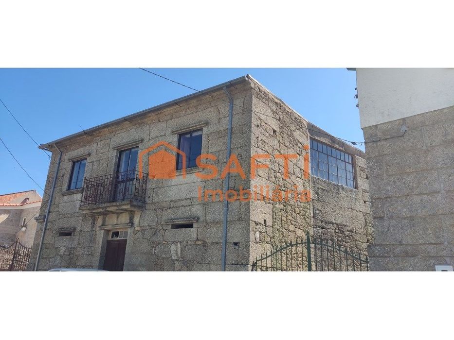 Moradia Rústica em Pousade