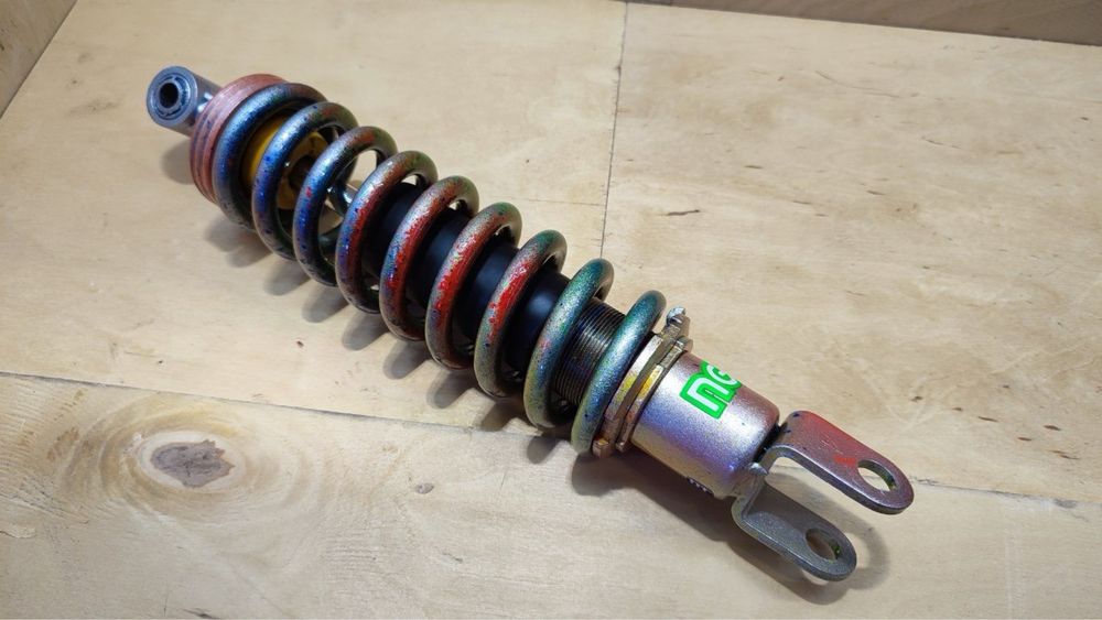 Амортизатор задній. Довжина 38см