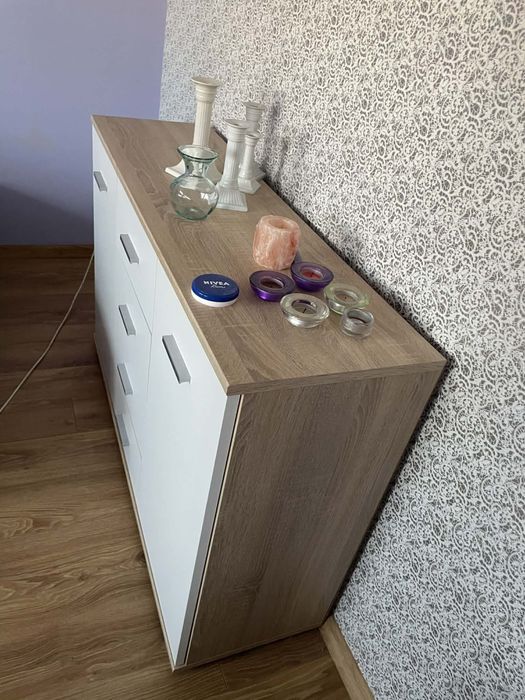 Komoda biała używana
