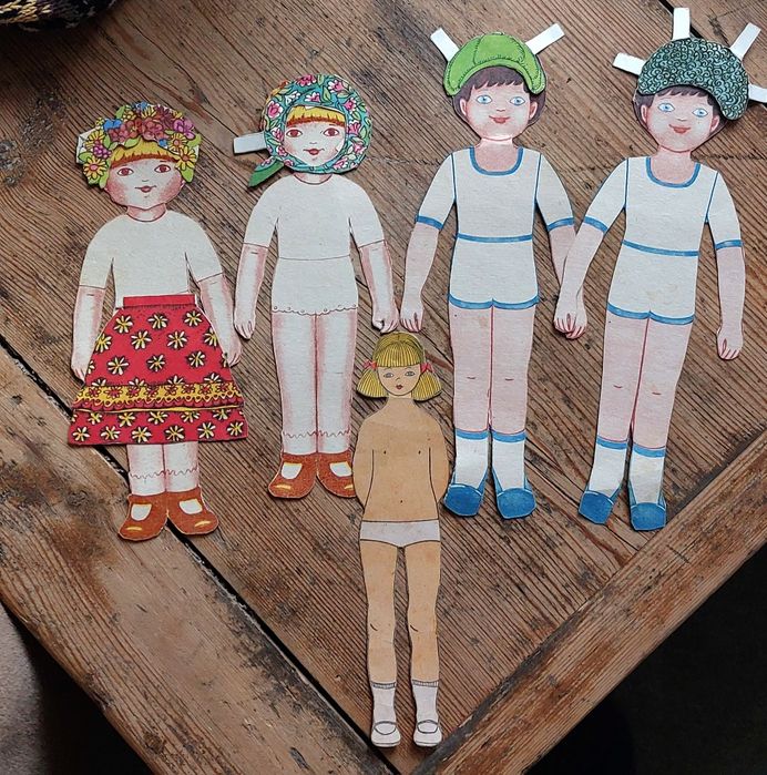 Papierowa lalka laleczka PRL vintage