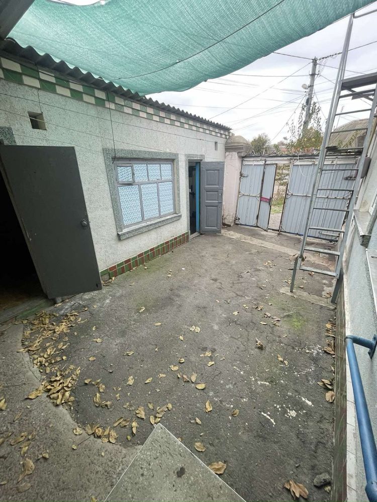 Продам дом хозяин центр
